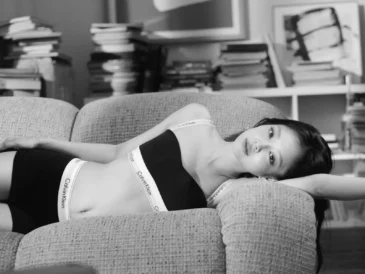 Jennie x Calvin Klein